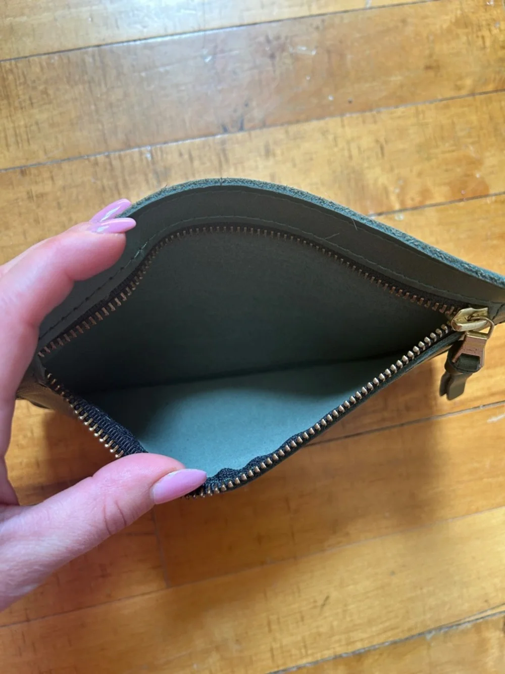PLG Adrianne wristlet - Picture 4 of 4